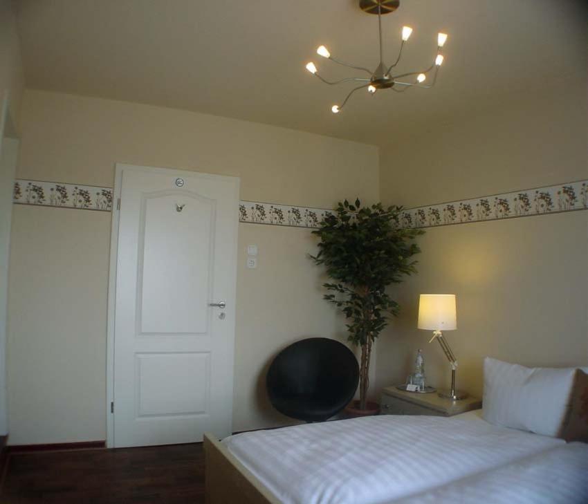 Hotel Palatino Sundern Room photo